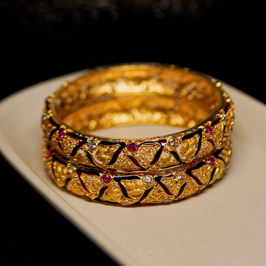 1 karat Indian style golden bangle with stones