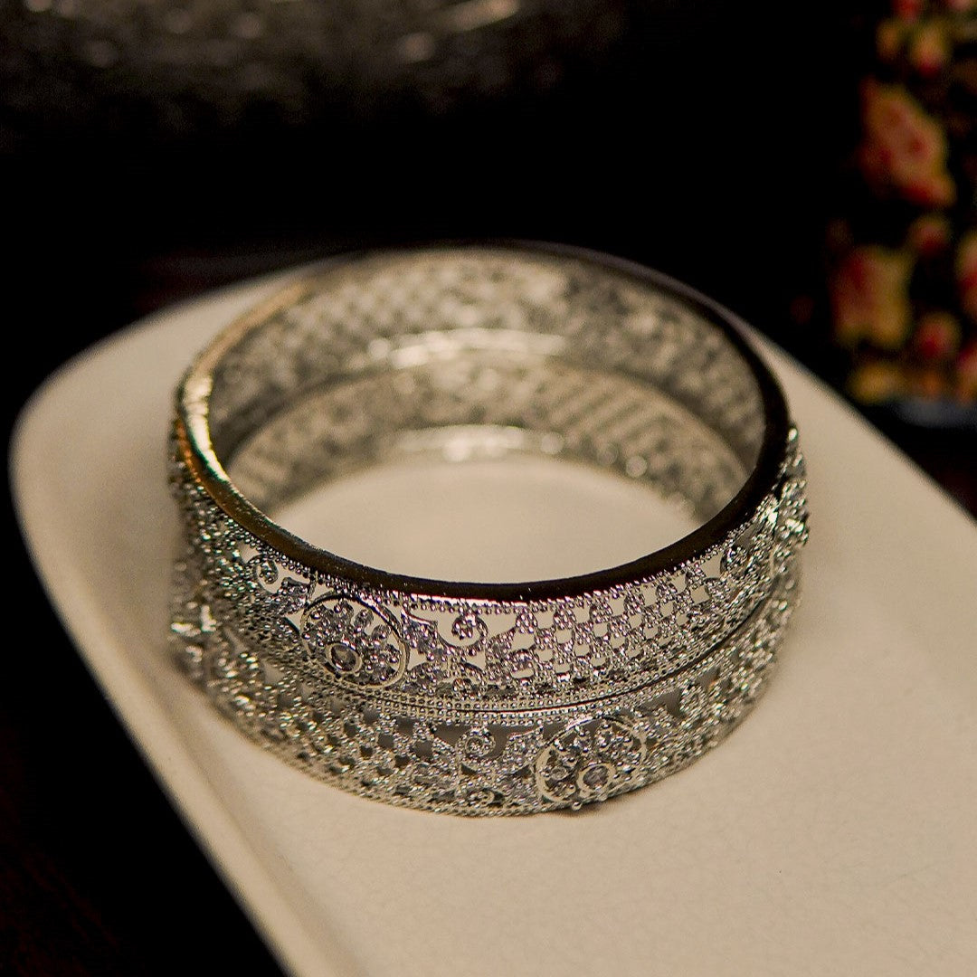 1 karat silver bangle